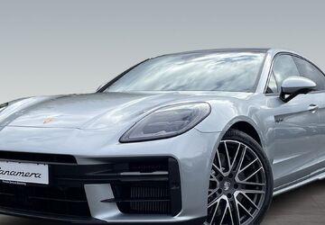 Porsche Panamera 3.900 km 142.900 &euro; Bergisch Gladbach 51429