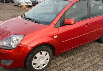 Ford Fiesta 134.000 km 2.600 &euro; Bornheim 53332