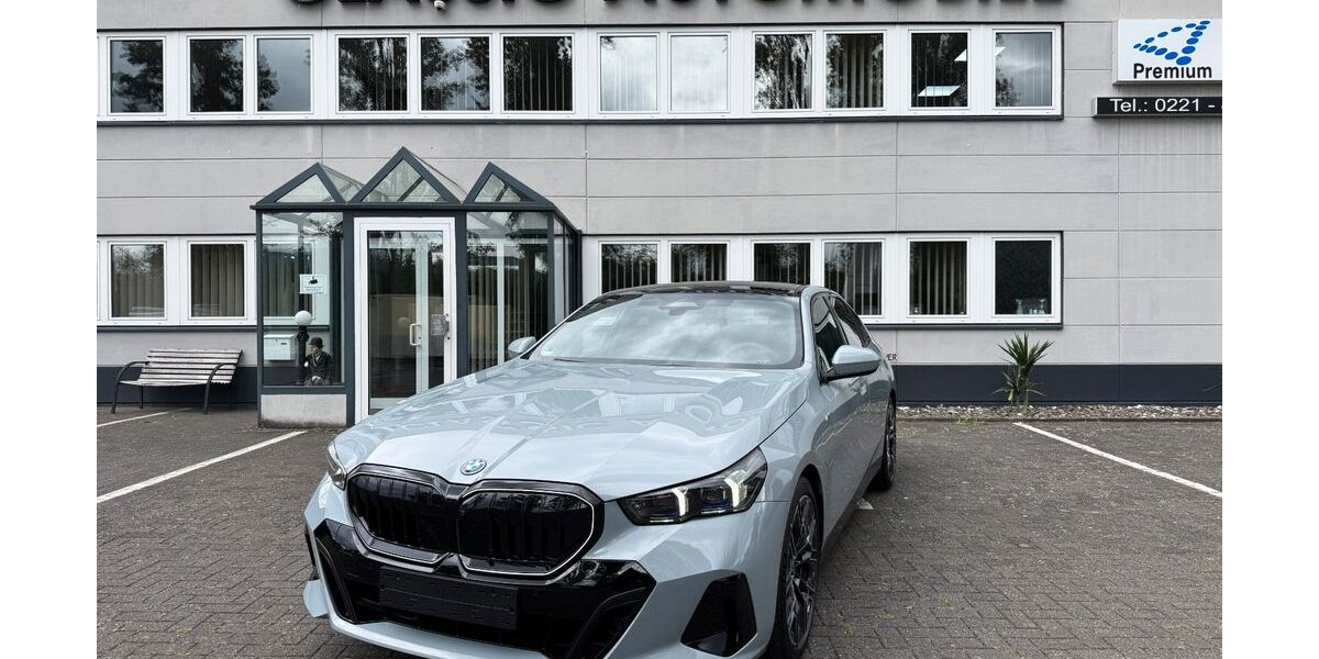 BMW 530 4.103 km 69.950 &euro; Köln 50739
