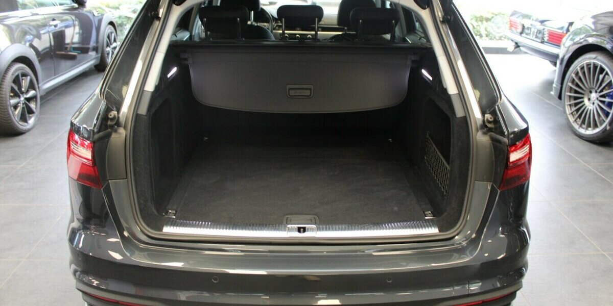 Audi A4 Avant 40 TFSI S TRONIC 67.560 km 23.980 &euro; Euskirchen 53881