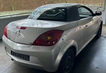Opel Tigra 185.000 km 2.650 &euro; Koln 50829