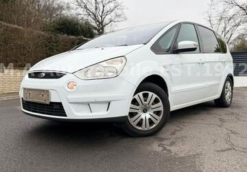 Ford S-Max 289.000 km 3.290 &euro; Brühl 50321