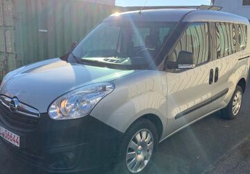 Opel Combo 95.000 km 6.999 &euro; Bergisch Gladbach 51465