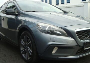 Volvo V40 276.945 km 7.600 &euro; Köln 51149