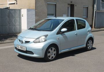 Toyota Aygo (X) 162.000 km 2.990 &euro; Köln 50739