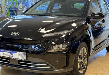 Hyundai KONA 12.306 km 17.500 &euro; Hennef 53773