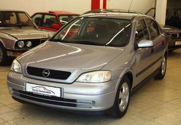 Opel Astra 81.409 km 3.940 &euro; Bad Neuenahr-Ahrweiler 53474