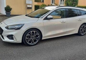 Ford Focus 91.000 km 17.700 &euro; Bad Honnef 53604