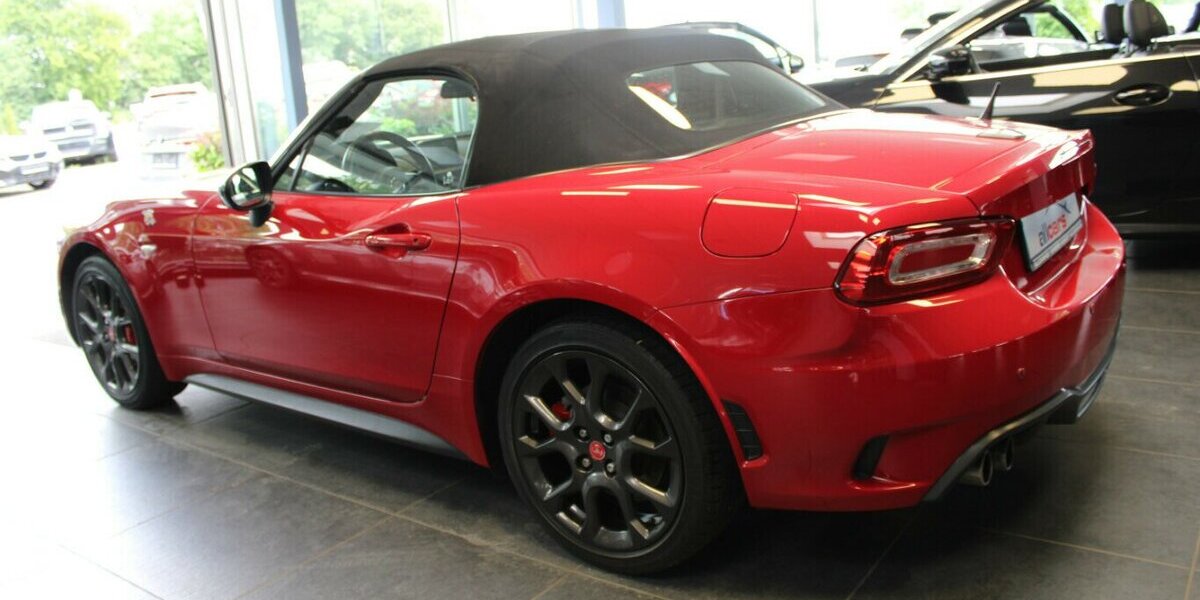 Abarth 124 Spider Serie 0 Turismo 1.4 MultiAir Turbo 70.944 km 23.980 &euro; Euskirchen 53881
