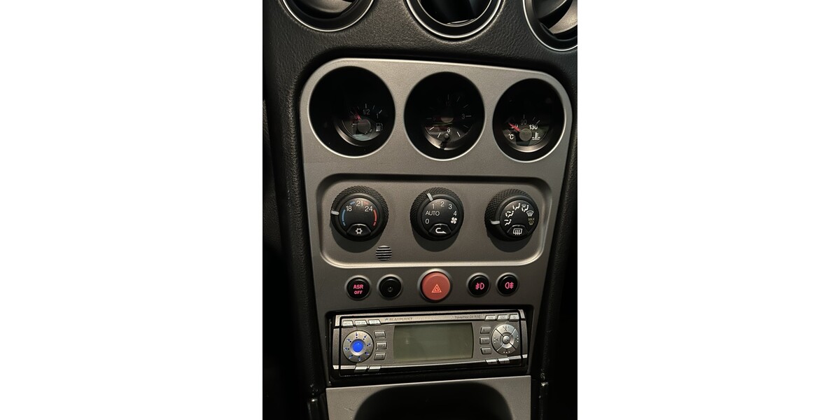 Alfa Romeo GTV 163.050 km 3.200 &euro; Bonn 53111