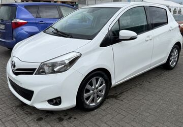 Toyota Yaris 243.000 km 4.899 &euro; Euskirchen 53879