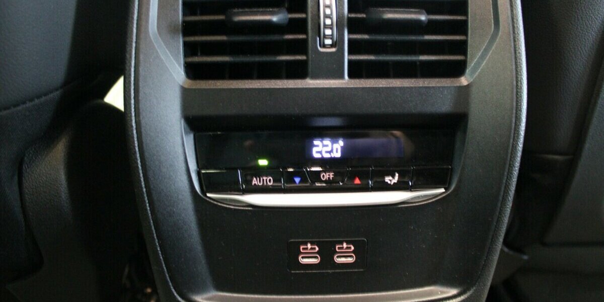 BMW i4 eDrive 40 Gran Coupe M Sport - Head-Up - 22.177 km 45.480 &euro; Euskirchen 53881