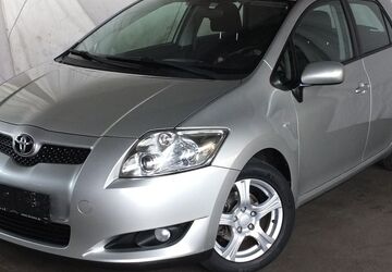 Toyota Auris 174.885 km 4.998 &euro; Köln-Marsdorf/Junkersdorf 50858