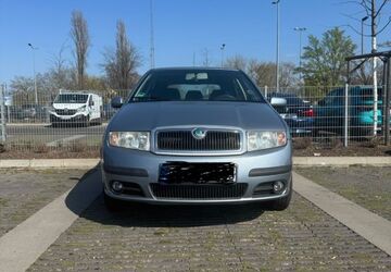 Skoda Fabia 148.950 km 1.900 &euro; Bonn 53117