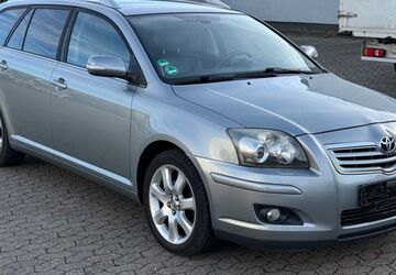 Toyota Avensis 178.960 km 5.950 &euro; Bornheim 53332