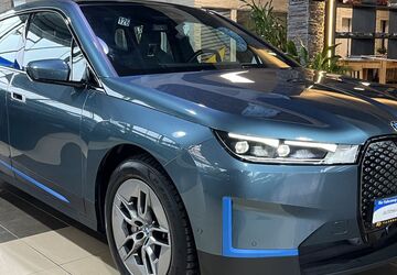 BMW iX 35.025 km 58.900 &euro; Eitorf 53783