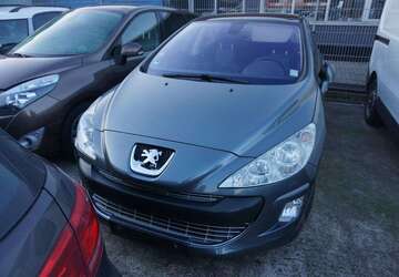 Peugeot 308 100.000 km 3.700 &euro; Wesseling 50389