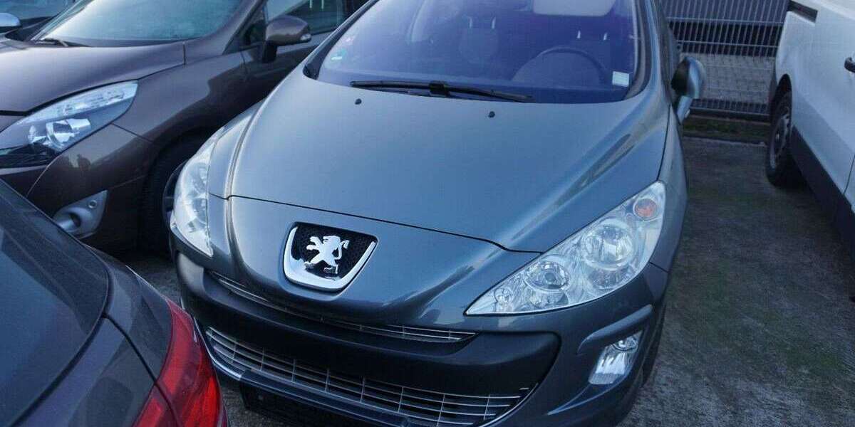 Peugeot 308 100.000 km 3.700 &euro; Wesseling 50389