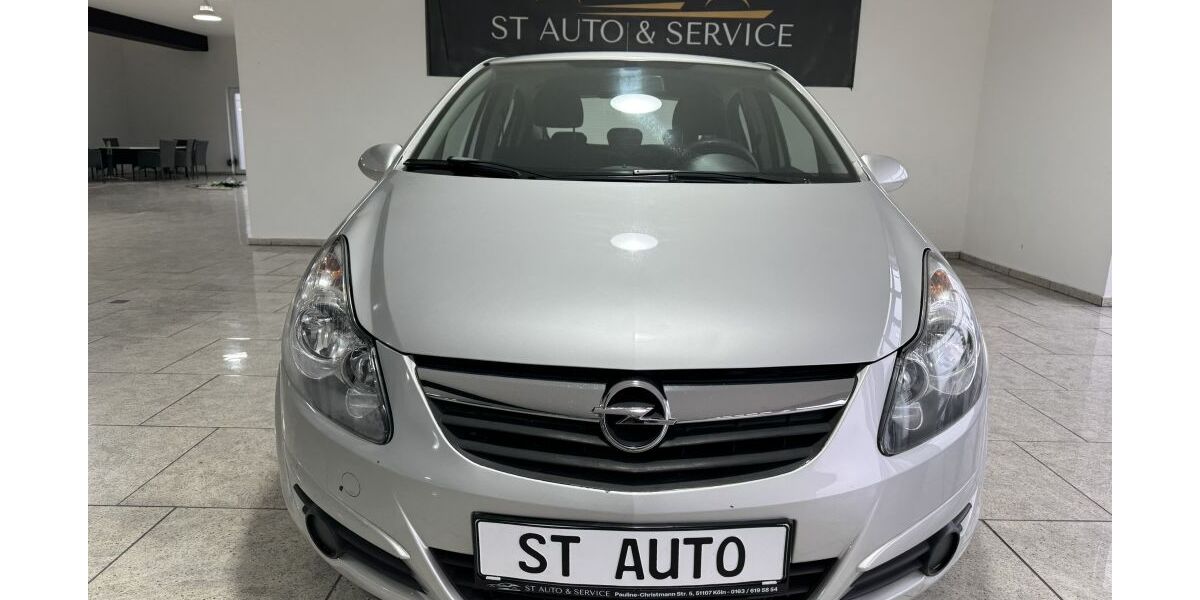 Opel Corsa 33.500 km 5.900 &euro; Köln 51107