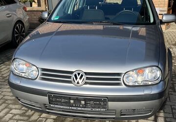 VW Golf 128.171 km 2.500 &euro; Neunkirchen-Seelscheid 53819