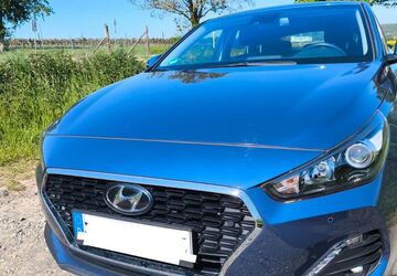 Hyundai i30 53.238 km 17.900 &euro; Bonn 53229