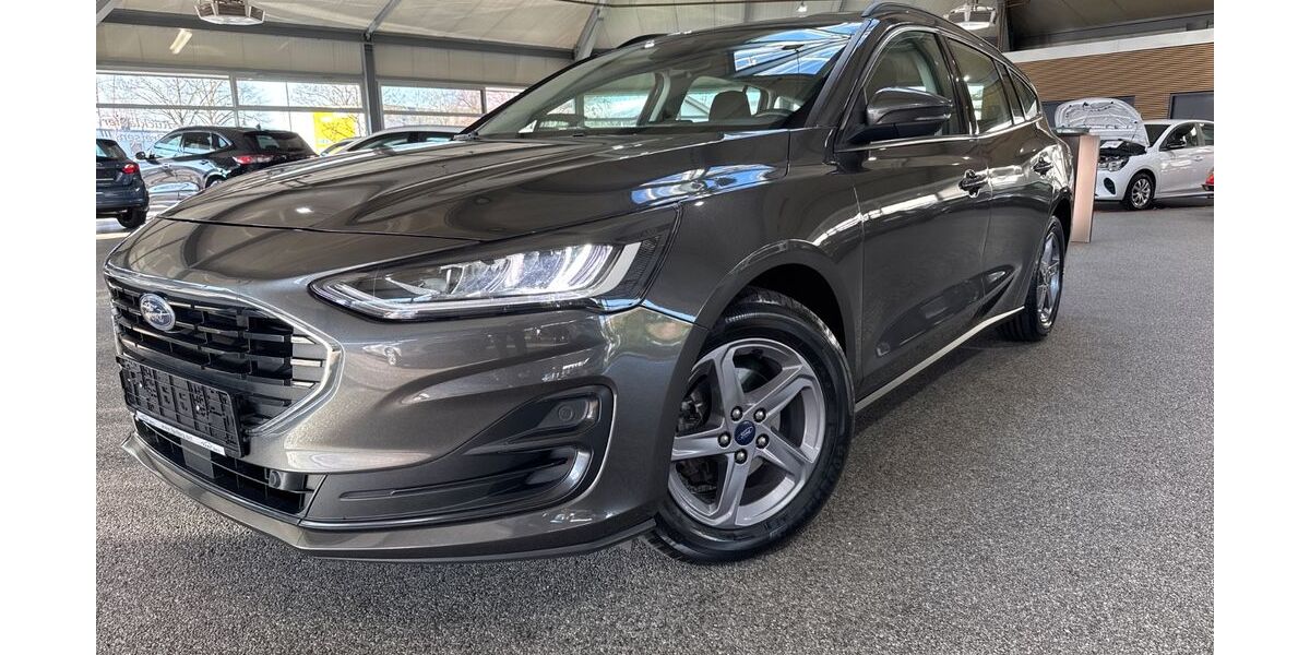 Ford Focus 83.253 km 14.890 &euro; Troisdorf 53842