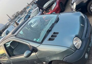 Renault Twingo 160.000 km 2.700 &euro; Bonn 53227