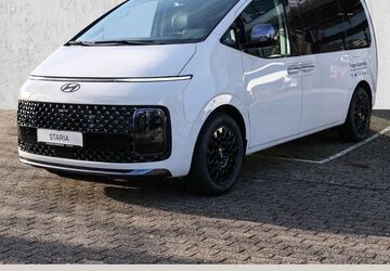 Hyundai STARIA 16.965 km 48.990 &euro; Köln 50968