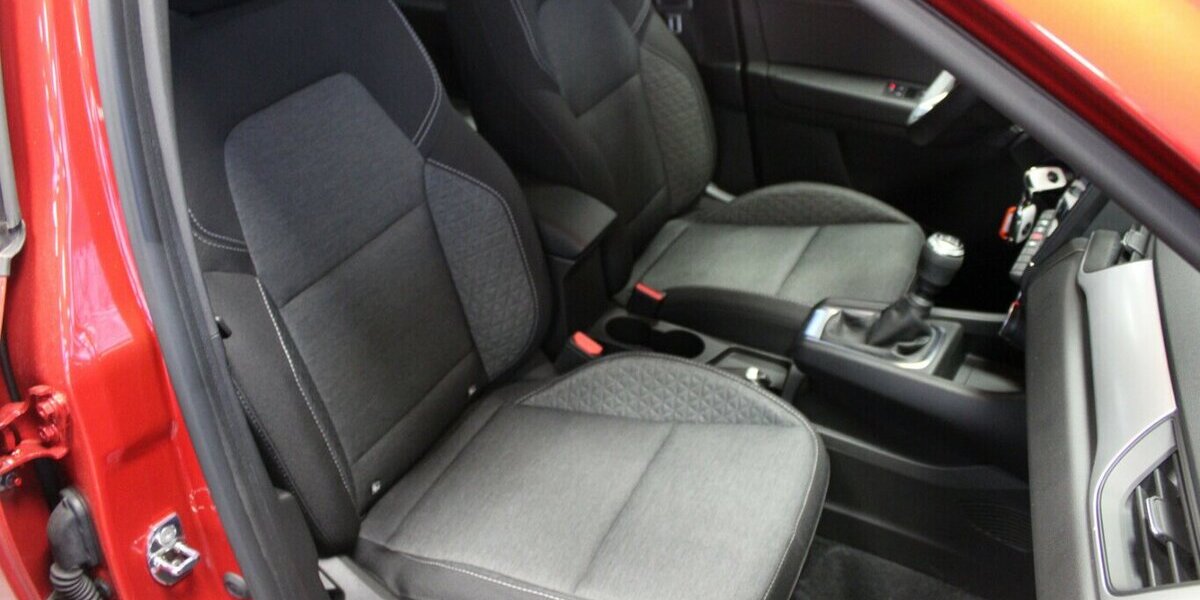 Renault Captur TCeMild Hybrid 140 GPF EQUILIBRE 11.336 km 16.980 &euro; Euskirchen 53881