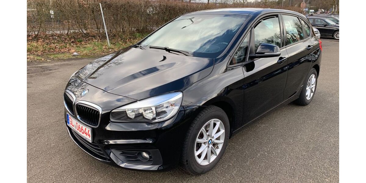 BMW 218 Active Tourer 131.700 km 9.450 &euro; Bergisch Gladbach 51465
