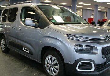 Citroen Berlingo M BlueHDi EAT8 Shine Panorama - Navi 82.816 km 18.980 &euro; Euskirchen 53881