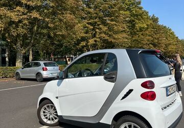 Smart ForTwo 103.300 km 4.700 &euro; Köln 50678