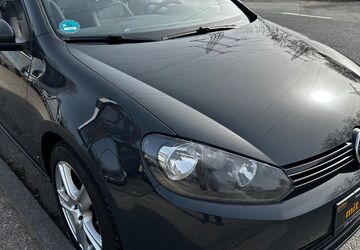 VW Golf 119.900 km 8.799 &euro; Köln 51145