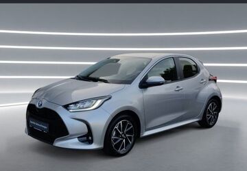Toyota Yaris 13.110 km 21.490 &euro; Bonn 53119