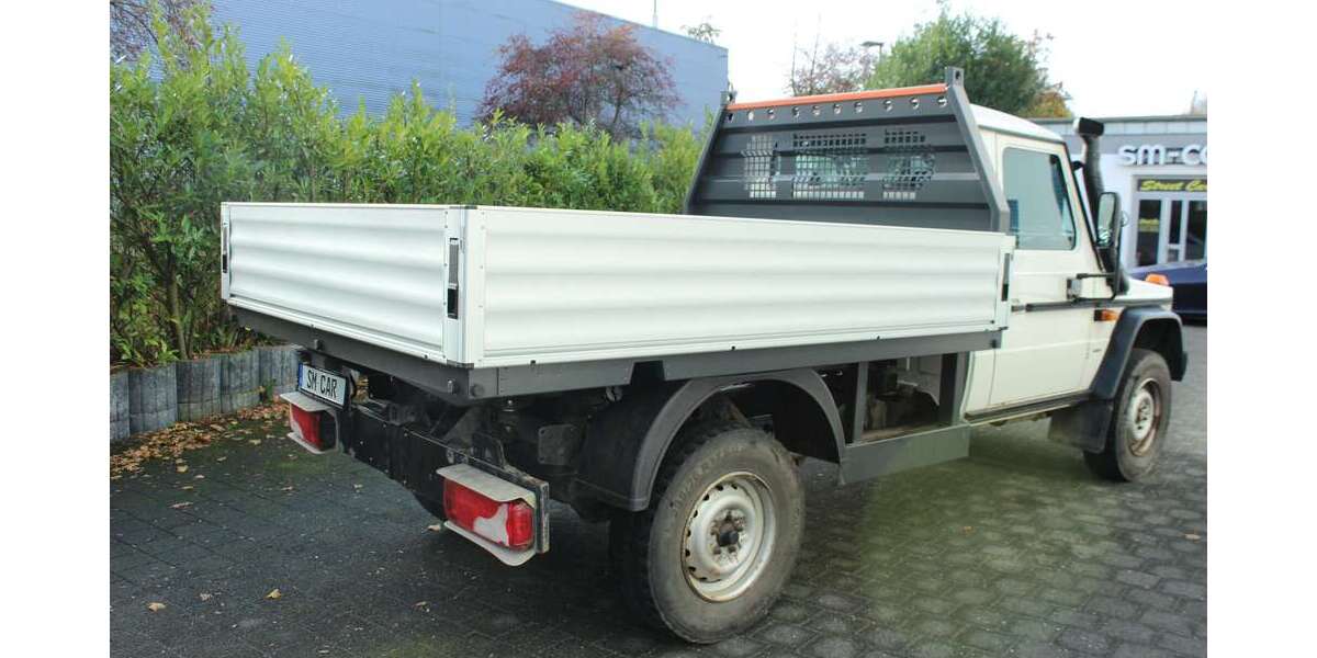 Mercedes-Benz G 300 186.401 km 67.900 &euro; Rösrath bei Köln 51503