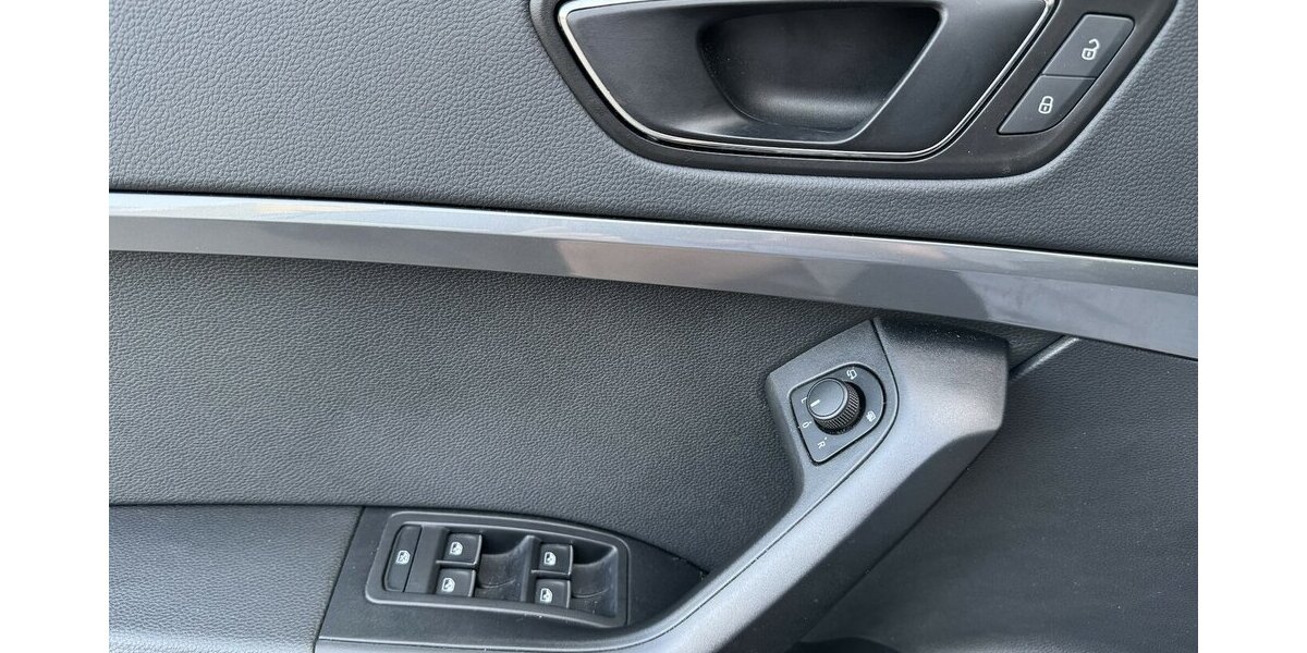 Seat Ateca Leder Navi Klima Temp. SR+WR UNFALLFREI 1a 60.000 km 16.500 &euro; Erftstadt 50374