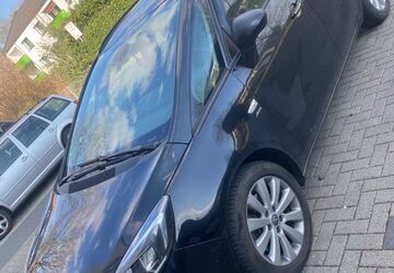 Opel Zafira Tourer 200.000 km 7.900 &euro; Hennef 53773