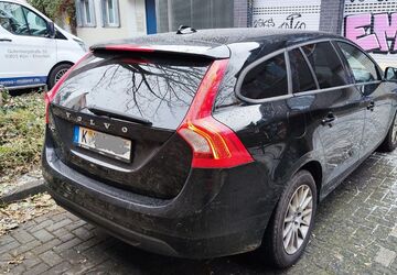 Volvo V60 233.000 km 5.400 &euro; Köln 50823