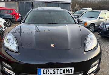 Porsche Panamera 192.000 km 23.999 &euro; Köln 51107