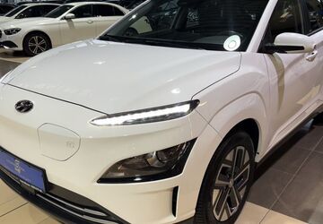 Hyundai KONA 25.671 km 15.000 &euro; Eitorf 53783