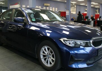 BMW 318 318d Advantage 1.HAND LED - Navi - Shz. 102.245 km 19.980 &euro; Euskirchen 53881