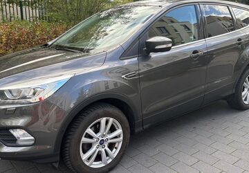 Ford Kuga 136.000 km 12.490 &euro; Bonn 53177