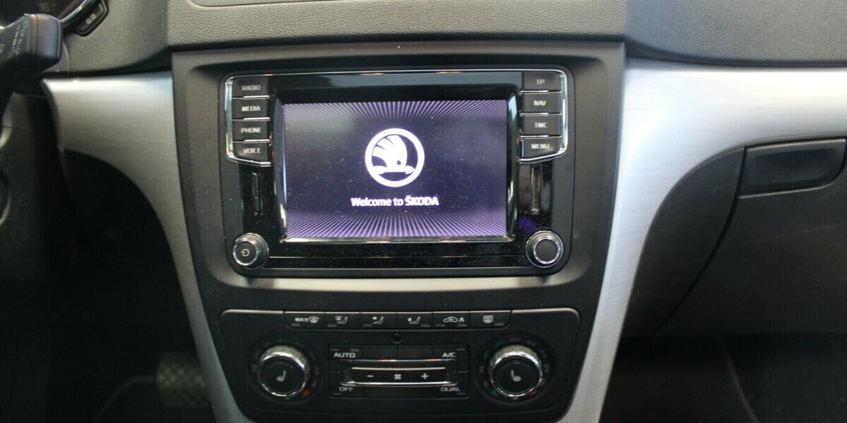 Skoda Yeti Outdoor 1.4 TSI DSG Ambition 116.847 km 13.980 &euro; Euskirchen 53881