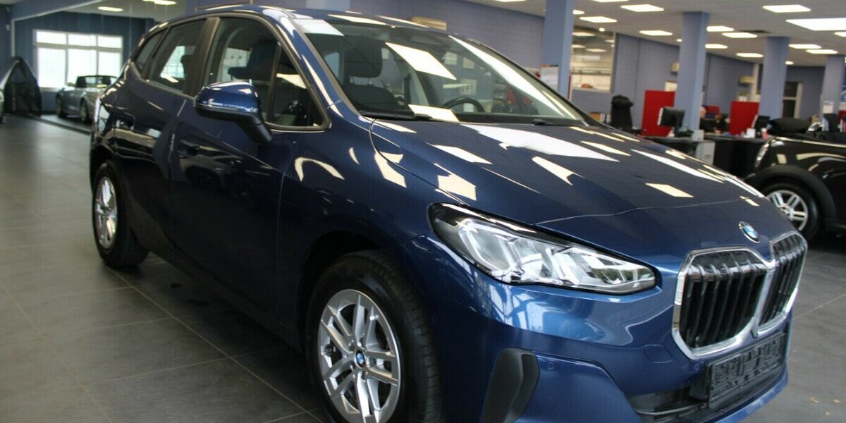 BMW 218 218d Active Tourer Aut. 89.998 km 21.980 &euro; Euskirchen 53881