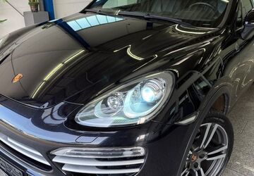 Porsche Cayenne 177.204 km 24.490 &euro; Köln 50829