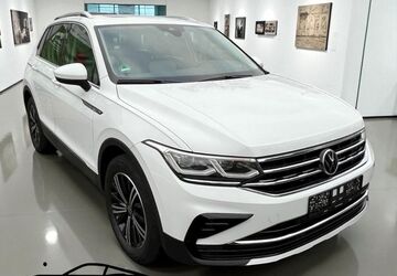 VW Tiguan 129.000 km 25.990 &euro; Bonn OT Pützchen 53229