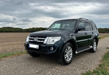 Mitsubishi Pajero 230.000 km 16.990 &euro; Köln 50997
