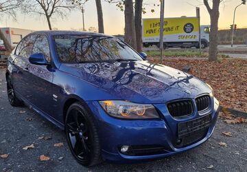 BMW 330 118.000 km 14.999 &euro; Köln 51107