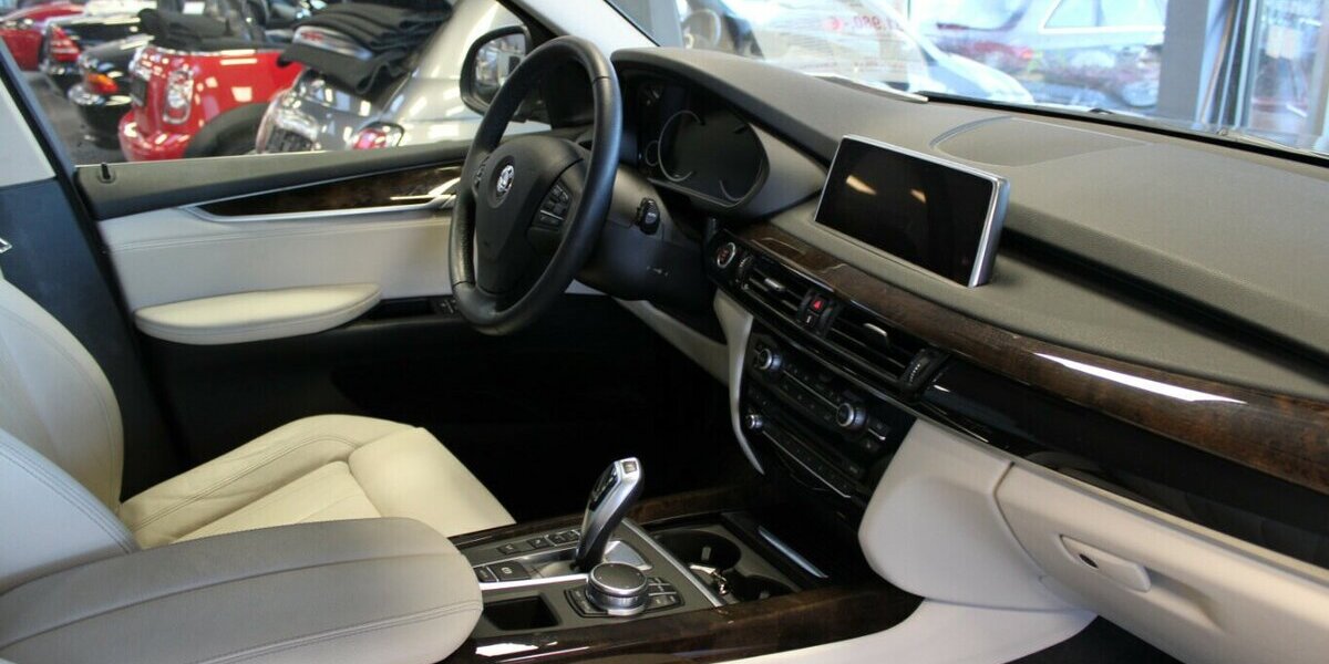 BMW X5 xDrive30d Aut. 88.840 km 31.980 &euro; Euskirchen 53881