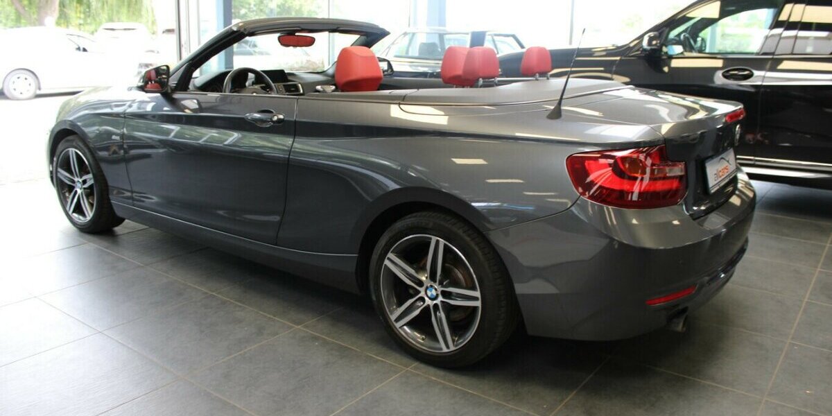 BMW 218 218i Cabrio Sport Line 59.960 km 17.980 &euro; Euskirchen 53881